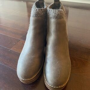 Crown Vintage Brown Ankle Booties
